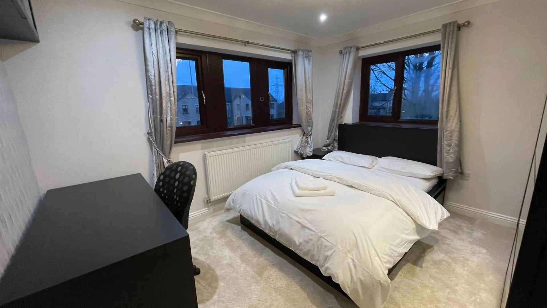 Dom wakacyjny Executive Residence - Yorkshire Staycation Home Gomersal
