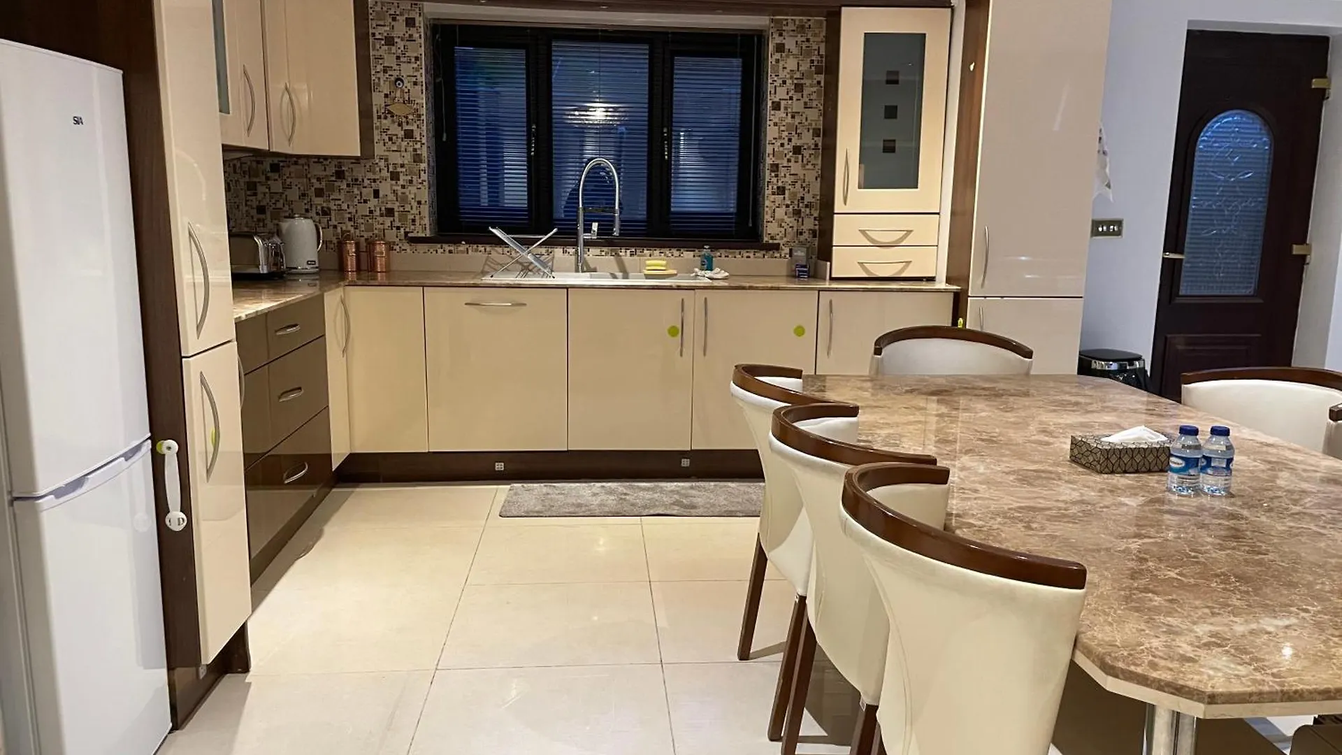 Dom wakacyjny Executive Residence - Yorkshire Staycation Home Gomersal